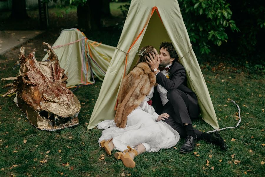 Fotógrafo de casamento Olesya Shi (excentarich). Foto de 14 de novembro 2019