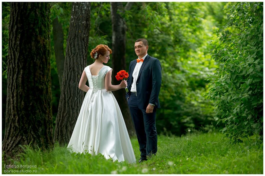 Fotógrafo de casamento Tatyana Borisova (borisovatn). Foto de 4 de abril 2017