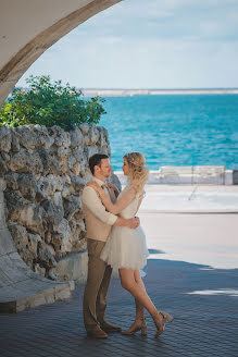 Fotógrafo de casamento Yuliya Vasileva (crimeanphoto). Foto de 12 de julho 2023