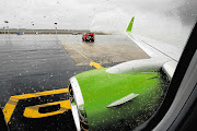 Kulula welcomed a new Boeing 737-800 to its fleet on Friday with an inaugural flight from Lanseria in Johannesburg to Cape Town International Airport.