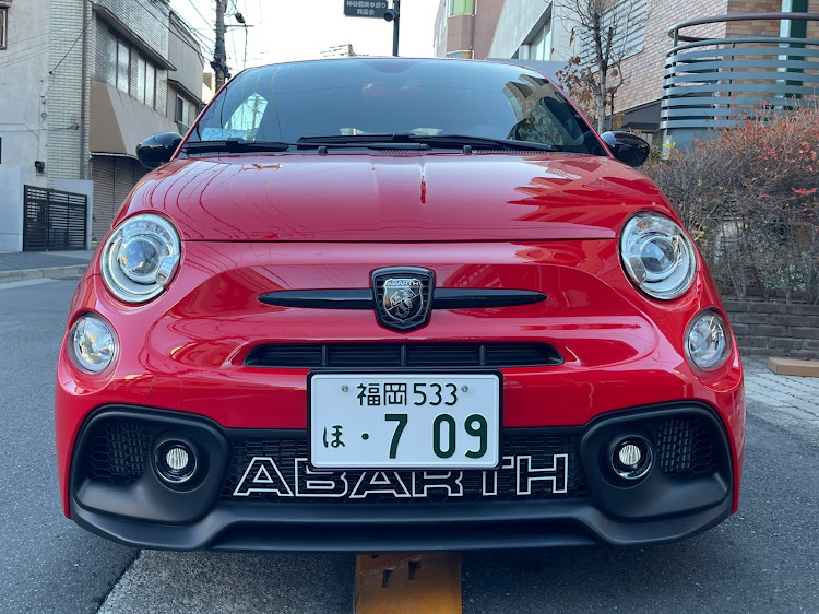 595のマッキナ専売・ホイール注文・ブラックスタイル・毒に侵されてます・work emotion RS11に関するカスタム事例の投稿画像3枚目