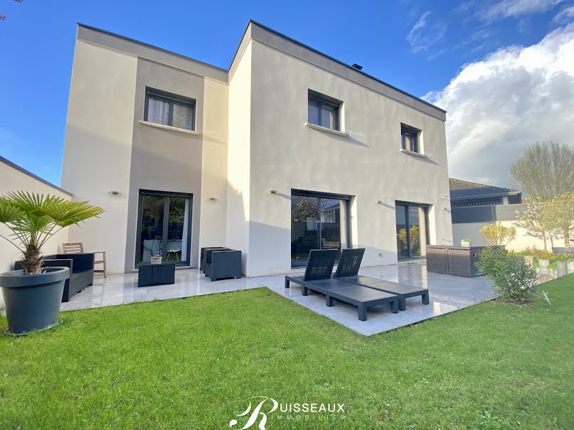 Vente maison 6 pièces 160 m² à Fontaine-lès-Dijon (21121), 685 000 €