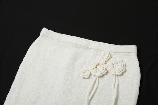 Title 9, European And American Hot Girl Knitted Sleevele...