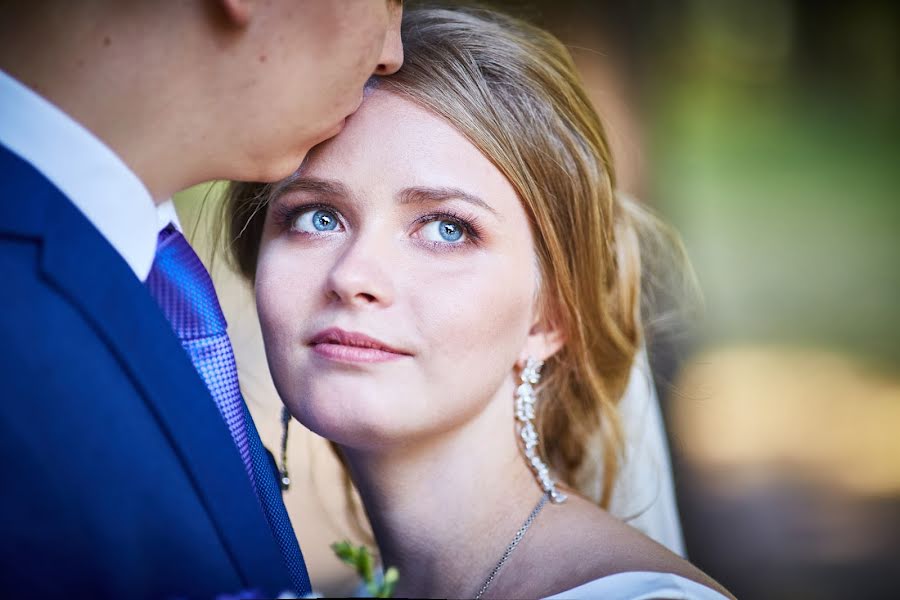 Fotógrafo de casamento Tatyana Kutina (kutanya). Foto de 17 de dezembro 2018