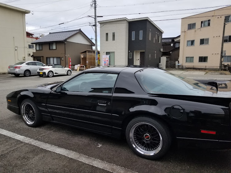 エスカレードのエスカレードでたこ焼き・イト、オカシ。・富山県・キッチンカーに関するカスタム事例の投稿画像3枚目