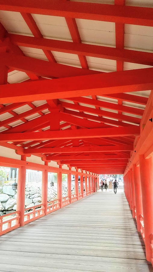 Hiroshima Day trip to Miyajima, the famous Itsukushima Shrine famous for the Floating Torii Gate