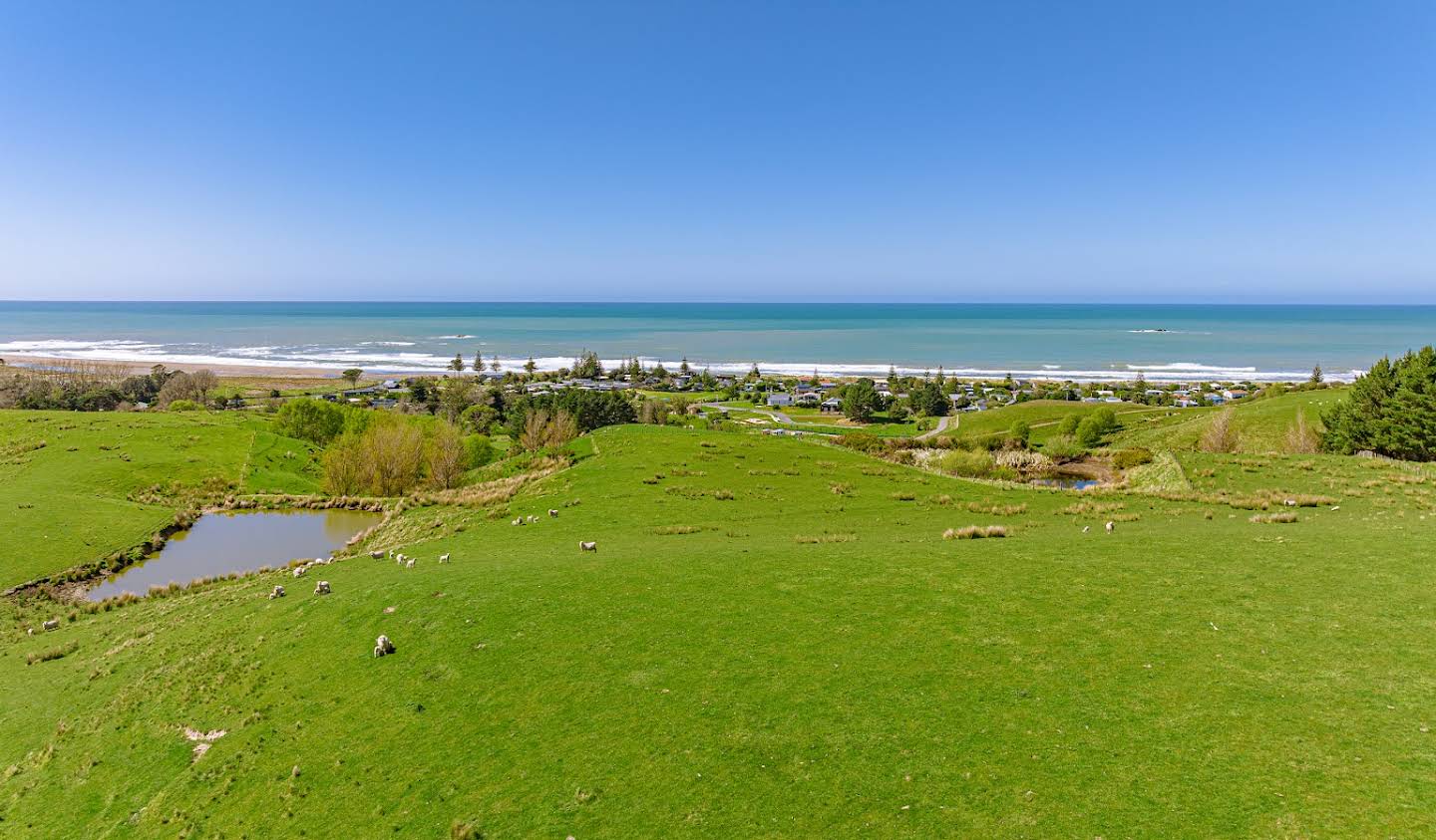 Land Castlepoint