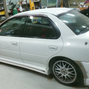 インプレッサ WRX STI GC8