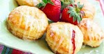 Fruit-Filled Puff Pastry Donuts was pinched from <a href="http://www.realsimple.com/cozi/food-recipes/breakfast-ideas/fruit-filled-puff-donuts" target="_blank">www.realsimple.com.</a>