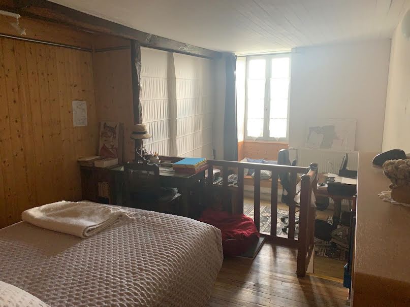 Vente maison 3 pièces 138 m² à Le Fouilloux (17270), 181 000 €