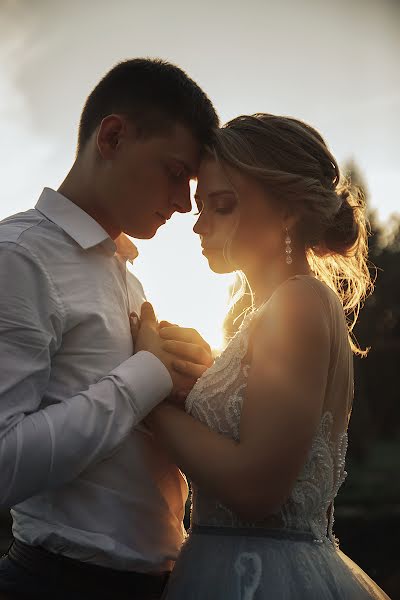 Wedding photographer Lana Potapova (lanapotapova). Photo of 1 October 2019