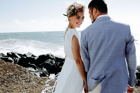 Fotografo di matrimoni Alena Litvinova (litvinovasochi). Foto del 28 ottobre 2016