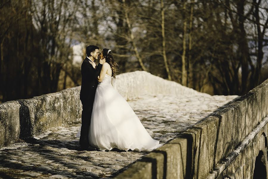 Fotógrafo de casamento Igor Isanović (igorisanovic). Foto de 28 de março 2017