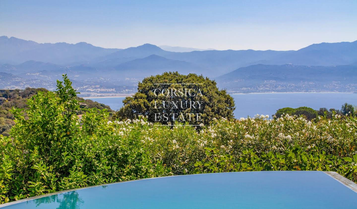 Villa with pool Ajaccio