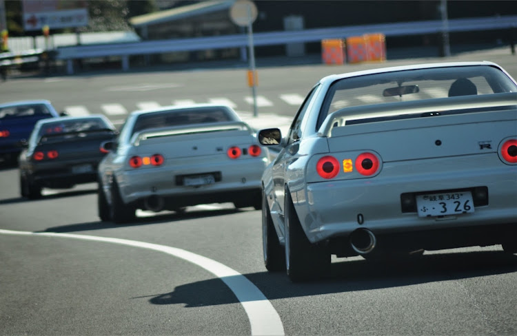 スカイライン GT-Rのいいね、フォロー、コメントよろしくお願いします・GT-R・ツーリング・走行写真・R's Meetingに関するカスタム事例の投稿画像1枚目