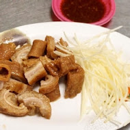 戽斗魯肉飯