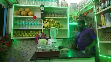 Om Ganesh Fruit Juice Center photo 