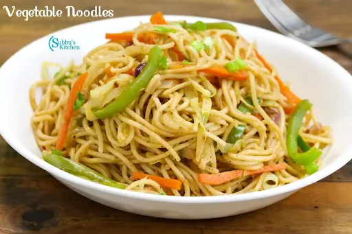 Veg Singapuri Noodles