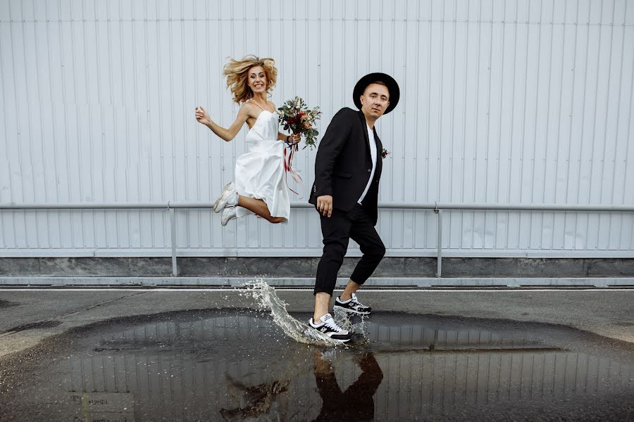 Wedding photographer Kirill Brizhko (kirillbriz). Photo of 17 January 2020