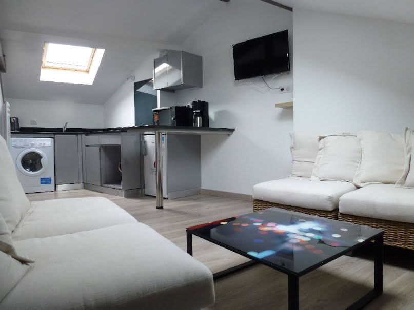 Location meublée appartement 3 pièces 23 m² à Limoges (87000), 539 €