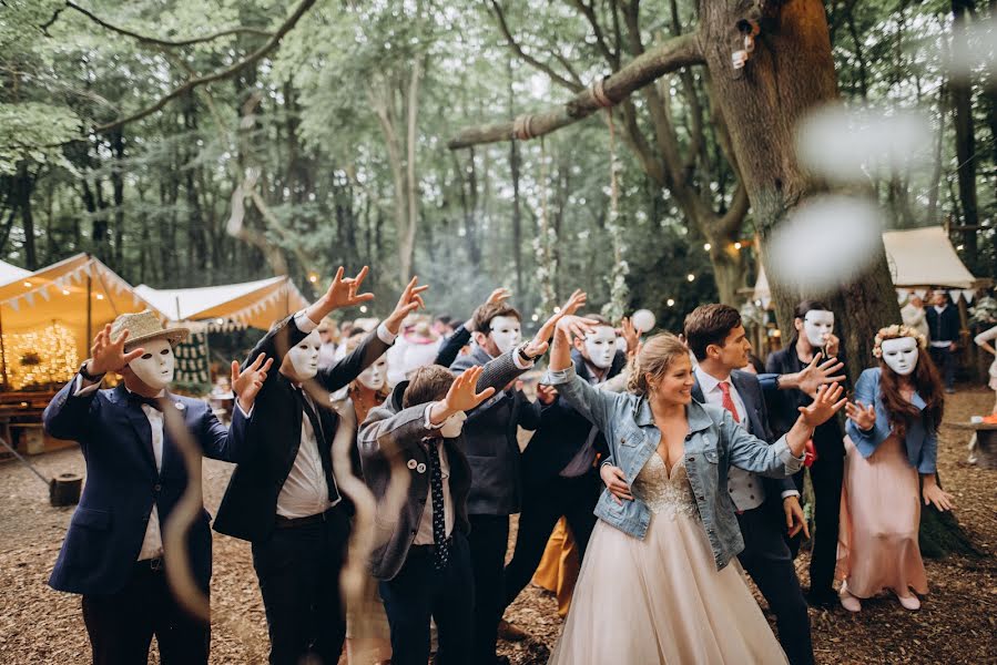 Fotografo di matrimoni Svetlana Bennington (benysvet). Foto del 12 ottobre 2022