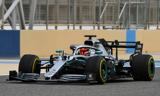George Russell con la Mercedes nei test del Bahrain 2019