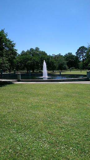 Hampton Park Fountain