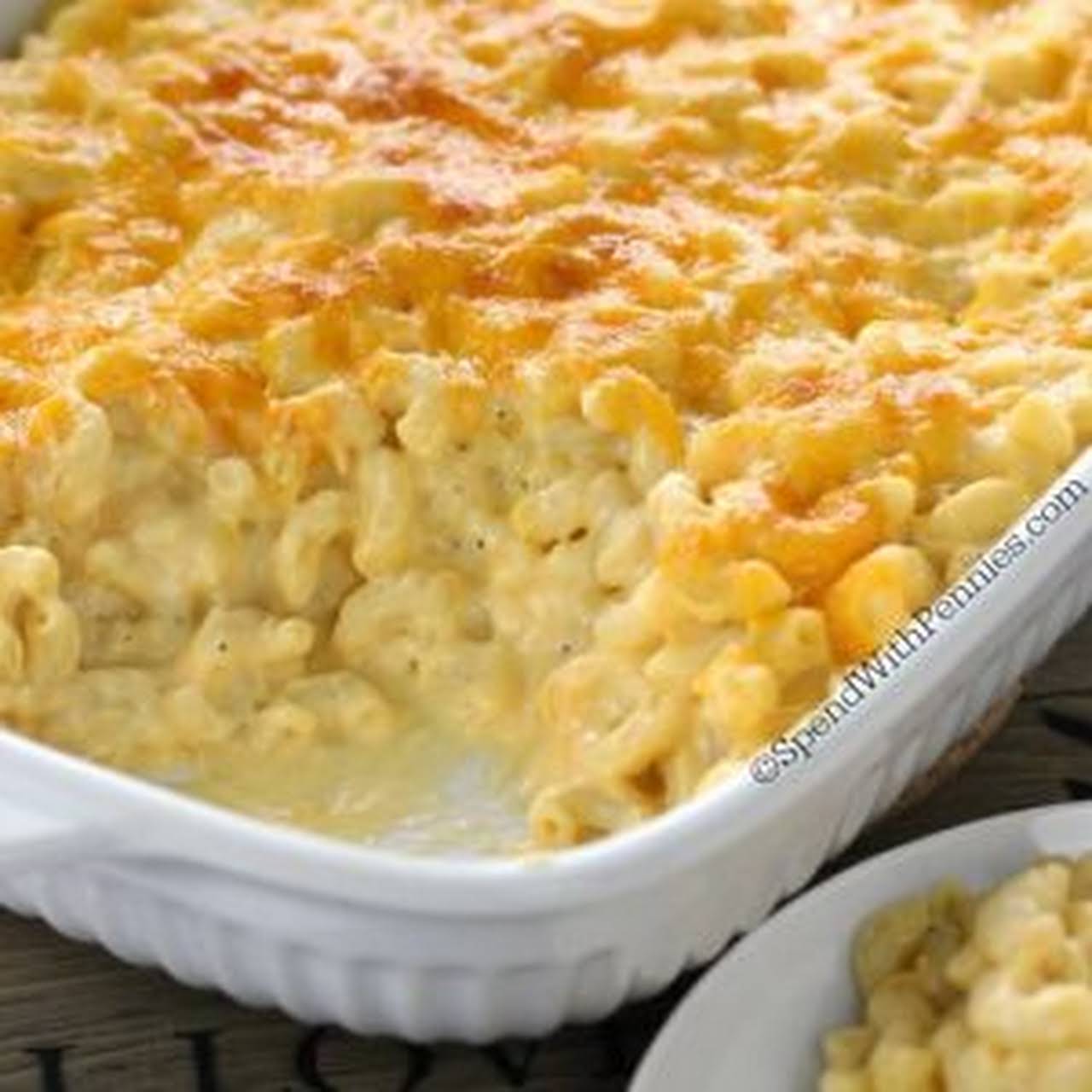 Creamy Macaroni and Cheese Casserole