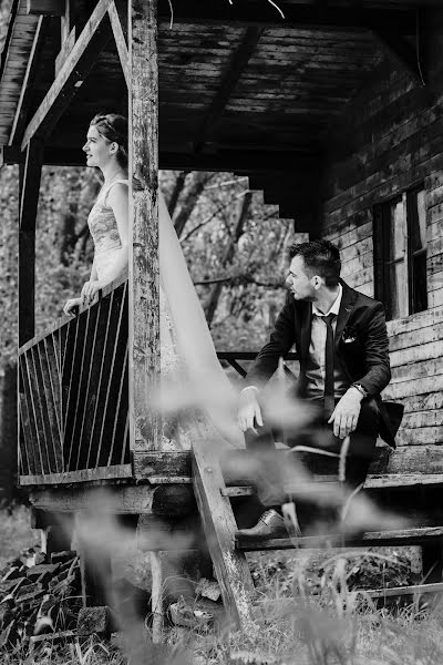 Wedding photographer Robert Petrovic (robertpetrovic). Photo of 26 January 2020