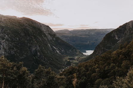 Kāzu fotogrāfs Tony Iskra (iskraphoto). Fotogrāfija: 13. jūnijs 2017