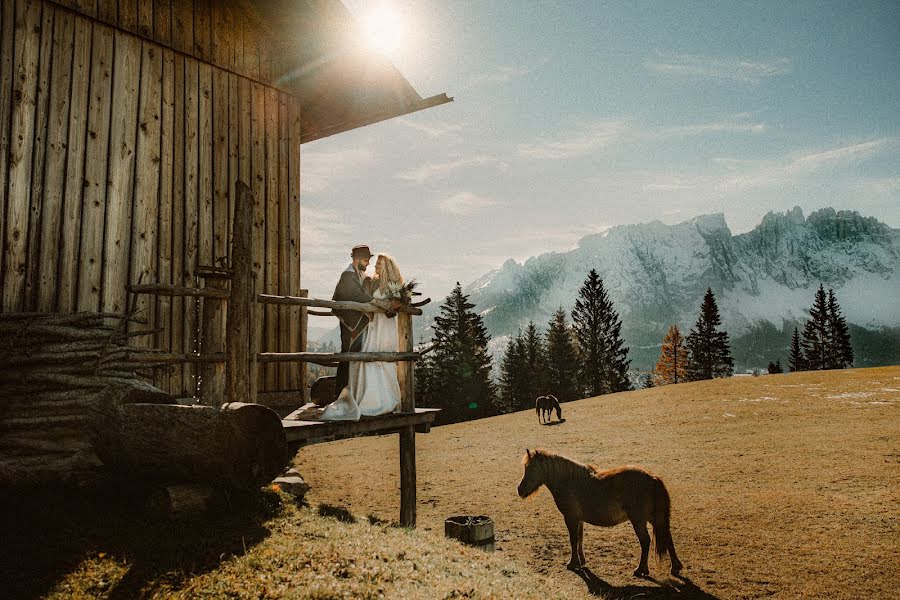 Fotógrafo de casamento Youness Taouil (taouil). Foto de 4 de dezembro 2020