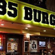 1885 BURGER STORE