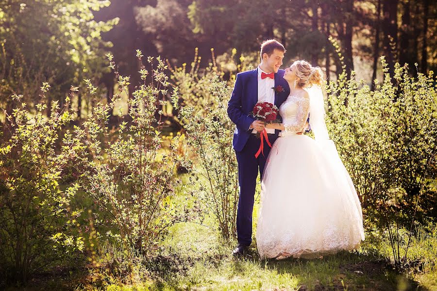 Fotógrafo de casamento Vladimir Vladimirov (vladivlad). Foto de 31 de maio 2017