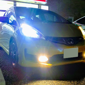 フィット GE8