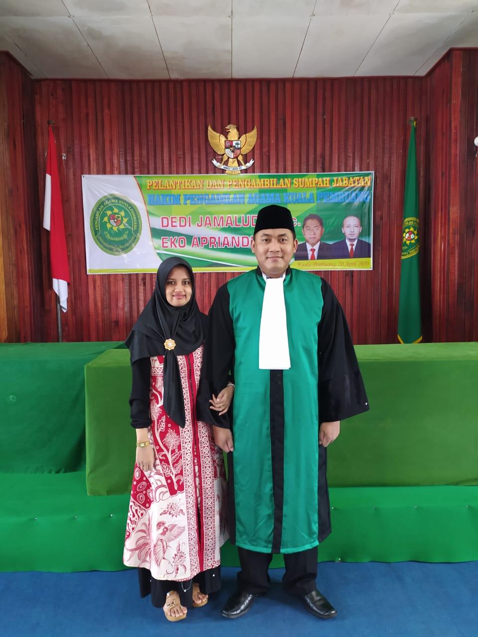 PROFIL  EKO APRIANDI, S.H.   HAKIM PRATAMA PENGADILAN AGAMA   KUALA PEMBUANG KELAS II