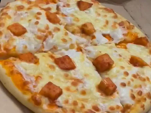 Cheese & Spicy Chicken Pizza