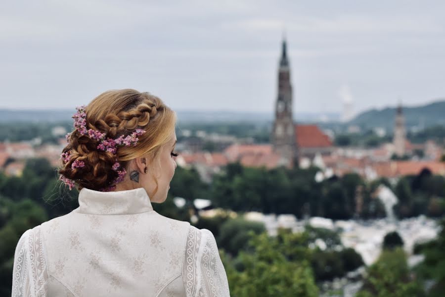 Hääkuvaaja Alexandra Goldbach (agoldbach). Kuva otettu 6. elokuuta 2022