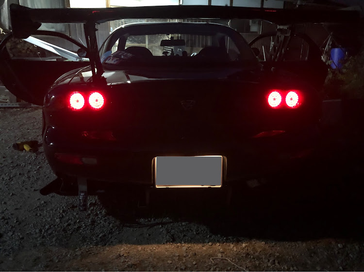 RX-7のRX-7・FD3S・テールランプに関するカスタム事例の投稿画像2枚目