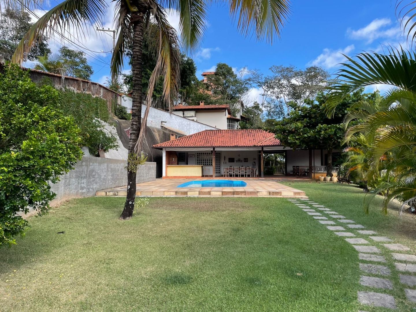 Casas à venda Rua Direita