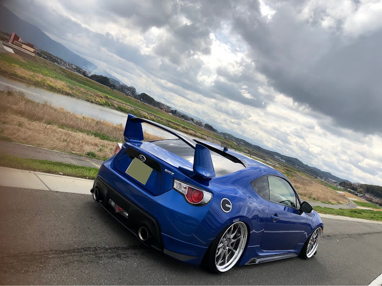 BRZの86BRZ・86BRZオーナーさんと繋がりたい・車好きな人と繋がりたい・車熱が上がらんに関するカスタム事例の投稿画像2枚目