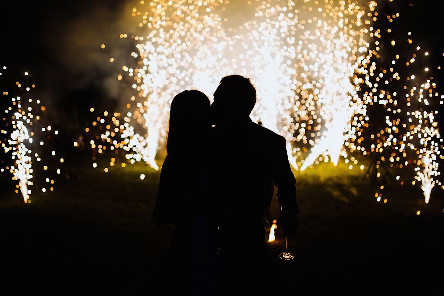 Fotograful de nuntă Snezhana Magrin (snegana). Fotografia din 4 iunie 2017