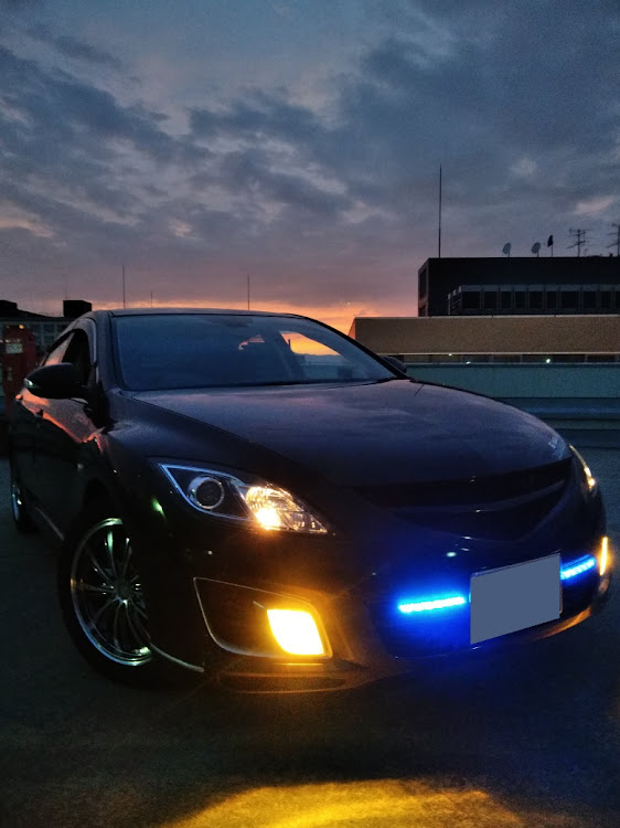 アテンザスポーツのカレンダーに載ってみたい・サクラ🌸とコラボ・夕焼けshot・紅葉と愛車・過去の思い出に関するカスタム事例の投稿画像11枚目