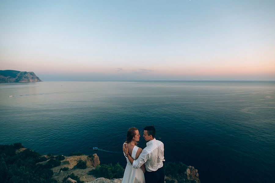 Fotógrafo de casamento Artur Grabovskiy (grabovsky). Foto de 21 de fevereiro 2017