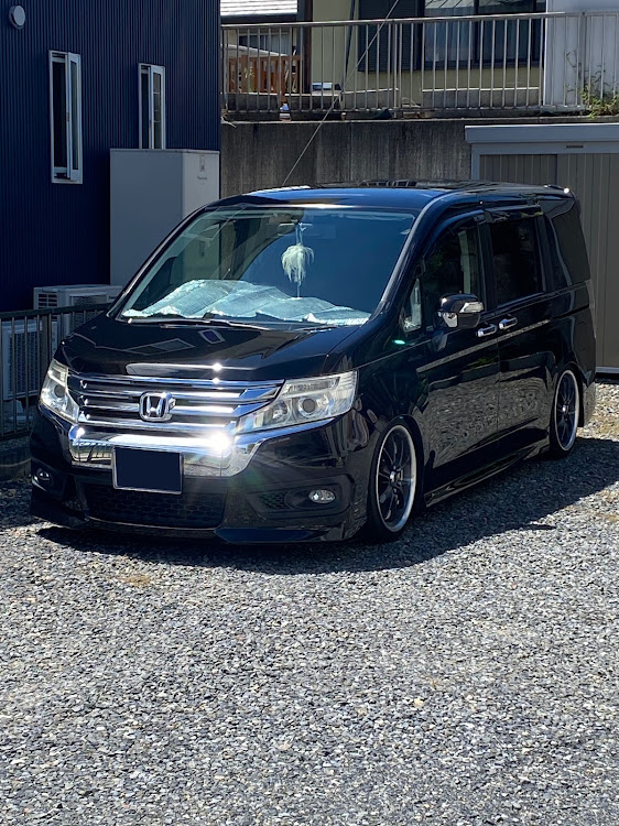 ステップワゴンスパーダの熱中症に気をつけて!!・洗車・waxしか勝たん・洗車が趣味・お盆休みに関するカスタム事例の投稿画像1枚目