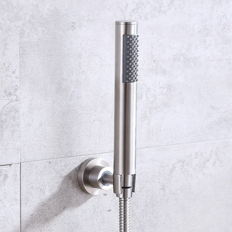 304 roestvrijstalen douchekop voor een luxueuze en duurzame douche-ervaring. Corrosiebestendig, eenvoudig te installeren en gemakkelijk schoon te maken.
