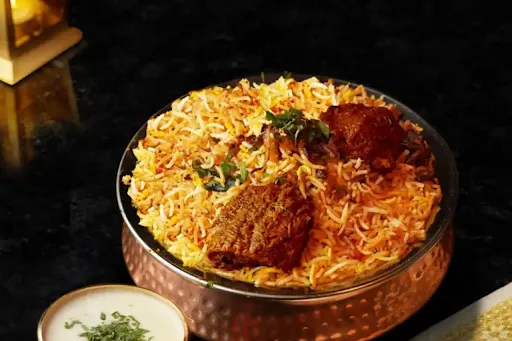 Boneless Lucknowi Chicken Biryani