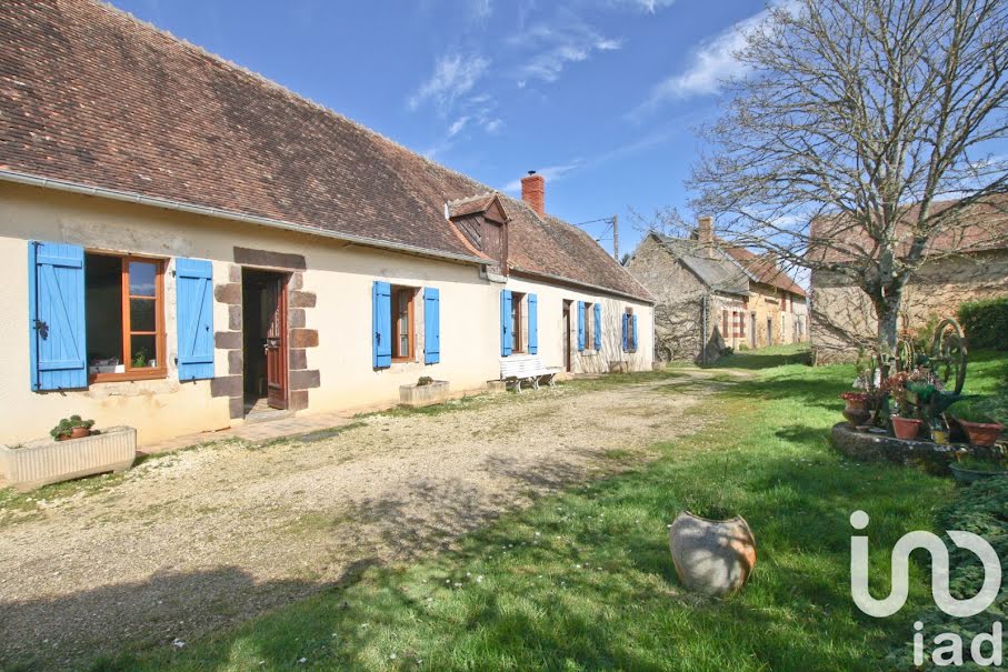 Vente maison 5 pièces 136 m² à Savigny-en-Sancerre (18240), 192 000 €