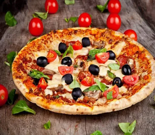 Classic Garden Fresh Pizza