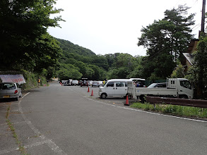 駐車場はそれなりに混雑