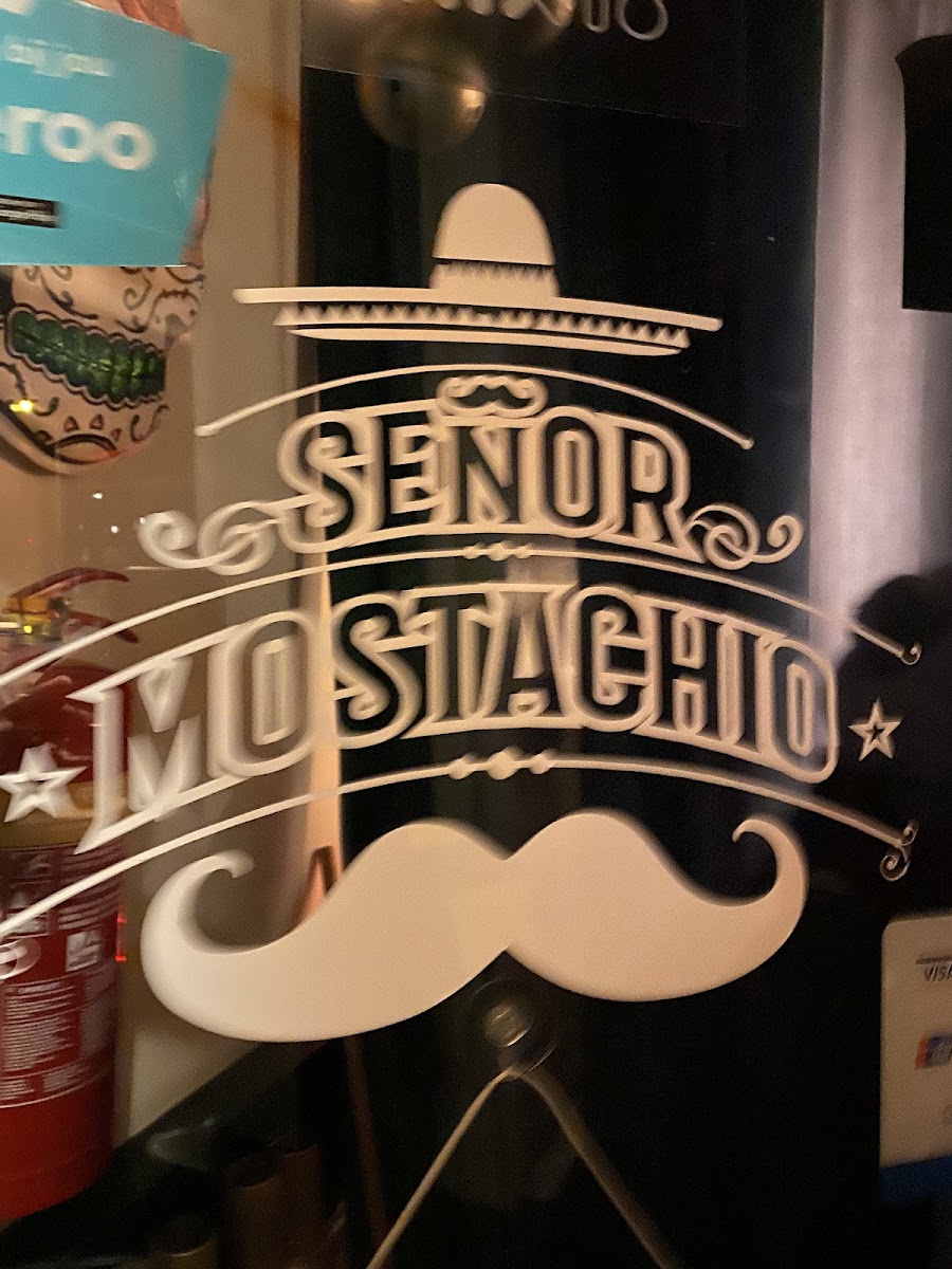 Señor Mostachio gluten-free menu